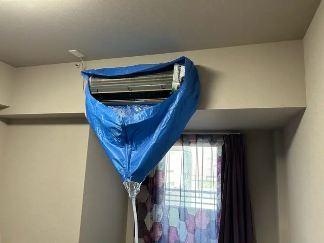 エアコンの気になる汚れ、ニオイ解決します　！　実績多数！　お掃除機能付きもOKサービスの画像