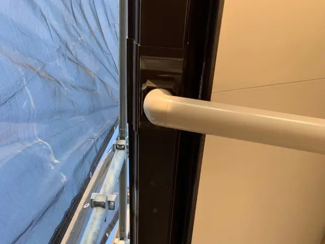 雨樋工事　万が一の為の損害保険加入済み！対応地域外も相談ください！サービスの画像