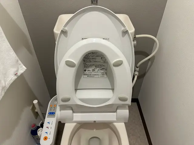 大手出身プロが新品同様の仕上がりを実現！駐車場代無料で対応地域外もご相談可能サービスの画像