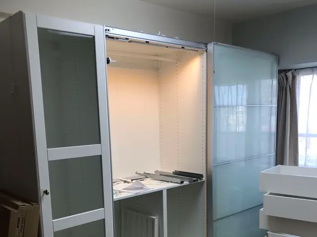 IKEA、Amazon、LOWYAなどのネットで購入した家具を組み立てます。サービスの画像