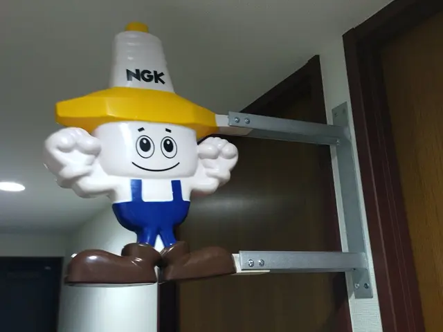 タオルハンガーの交換・取り付け　その他住宅小物類の取付お任せください！サービスの画像