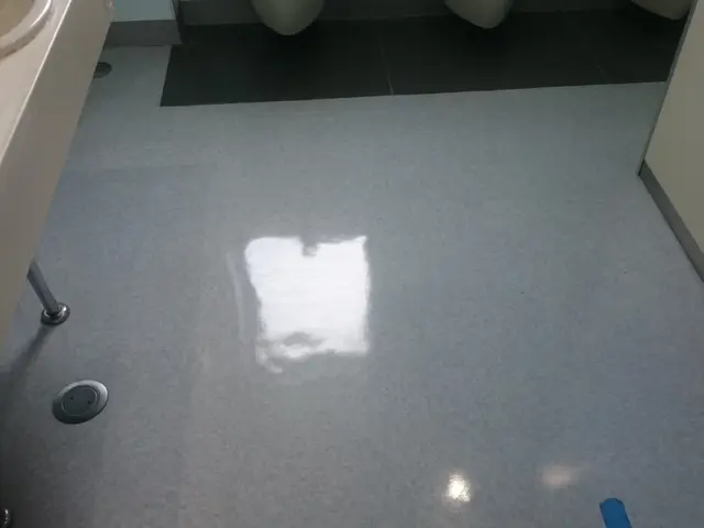 作業外注一切なし★損害保険加入済みだから安心です！サービスの画像