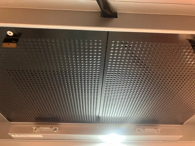 【地域密着店】自信の自社施工◎仕上がり重視で丁寧に施工いたします！サービスの画像