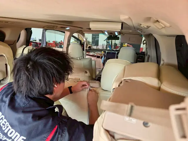 プロの技術でご満足いただけるように心を込めて作業いたしますサービスの画像