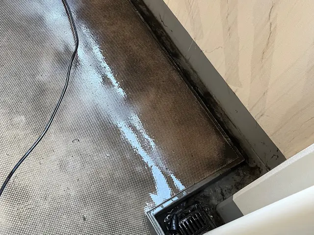 高圧洗浄機を用いて頑固な黒ずみまでもスッキリ綺麗に仕上げ、本来の姿に戻します！サービスの画像