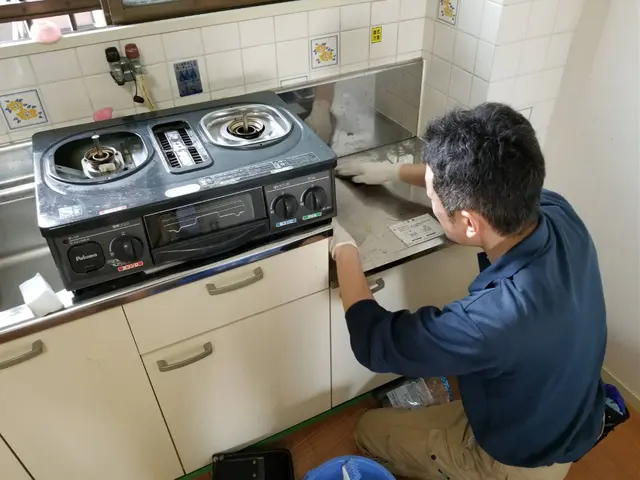 【水周り3点清掃】キッチン換気扇とお風呂、気になる3箇所を重点的に綺麗にします！サービスの画像