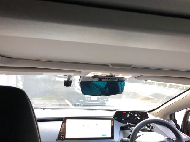 ★国産車限定★デジタルインナーミラーの取付は当店におまかせ下さい！サービスの画像