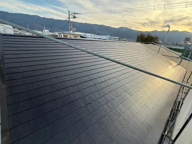 お客様に安心して頂く為に一つ一つの工程写真を黒板アプリで写真を撮り見て頂きます。サービスの画像