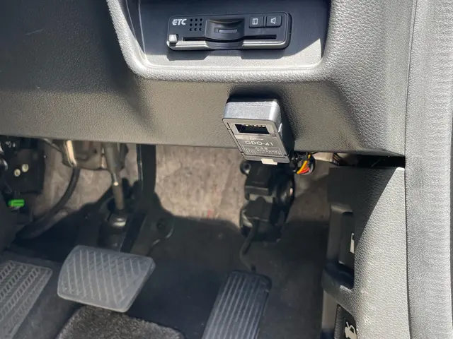 業界17年と10,000台以上の実績！プロによるドライブレコーダー出張取り付けサービスの画像