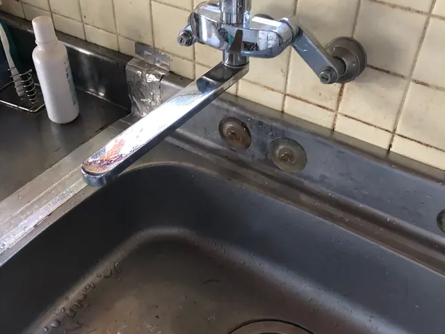 ベテラン店長の私が対応致します。〔取り付け交換後一年間の漏水保証付き〕サービスの画像