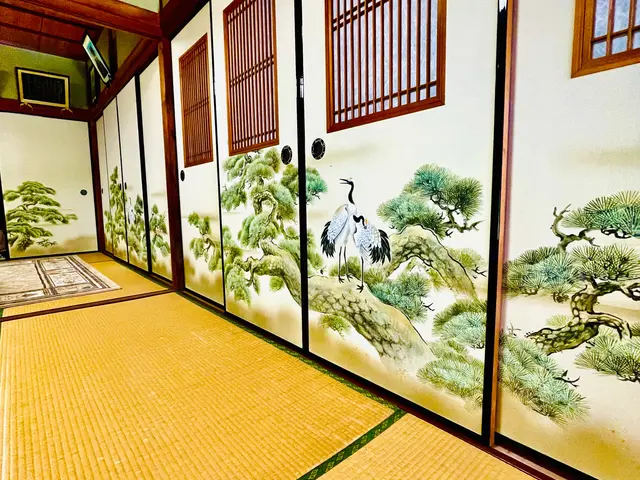 ◎襖の張替は 今！◎加古川・明石・加古郡限定◎見本帳から見て触ってお選び下さい。サービスの画像