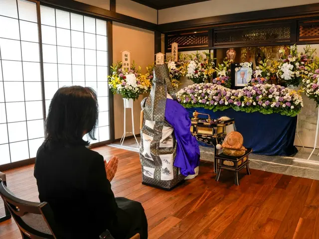 【浄土宗】兵庫・大阪　実績25年の住職が神戸市よりお伺います〇葬儀導師〇クレカ可サービスの画像