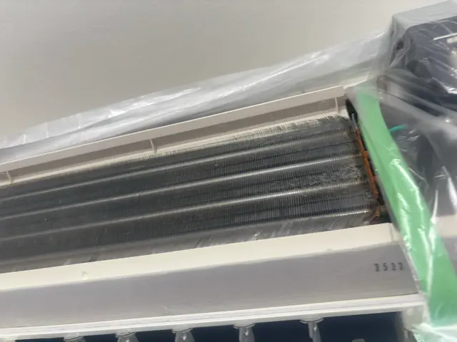 お客様のご都合に合わせて時間・場所を柔軟対応！女性店長が必ず訪問！防菌防カビ無料サービスの画像