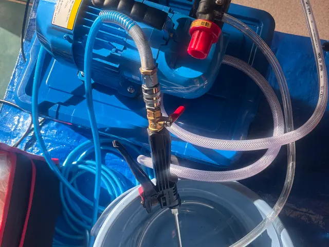 お客様のご都合に合わせて時間・場所を柔軟対応！女性店長が必ず訪問！防菌防カビ無料サービスの画像