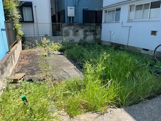 空家、空地、駐車場などもOK！お庭の芝刈もご対応しております！サービスの画像
