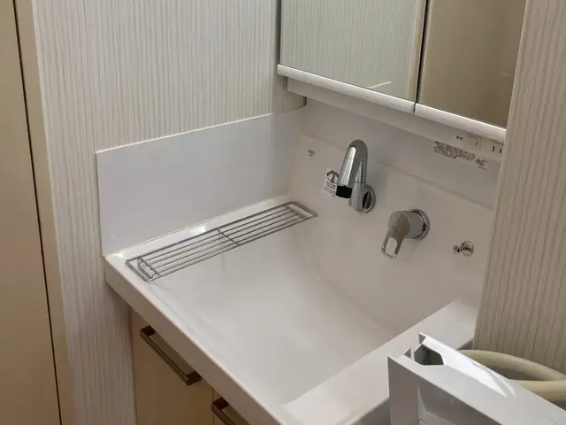 女性スタッフ指定可能で安心、営業時間外や対応地域外もご相談承りますサービスの画像