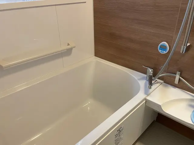 【春の新生活♪】カビや水垢をしっかり除去！追加料金無し土日祝対応◎クレジット払いサービスの画像