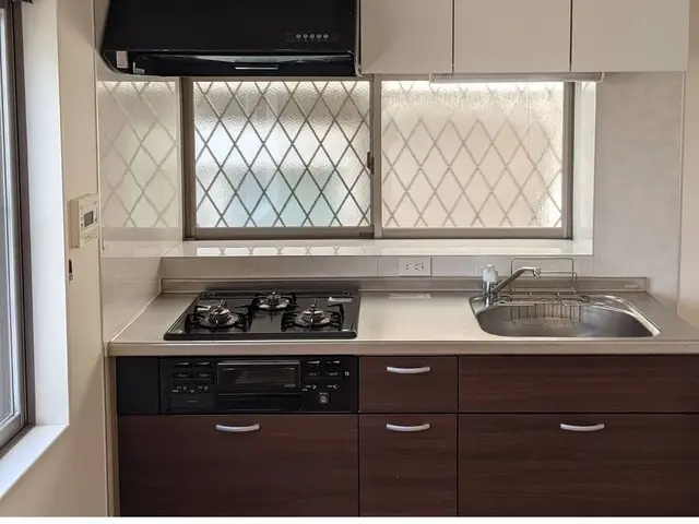 【人気のレンジフードクリーニング】ベトベト汚れ徹底除去！【女性スタッフ在籍】サービスの画像