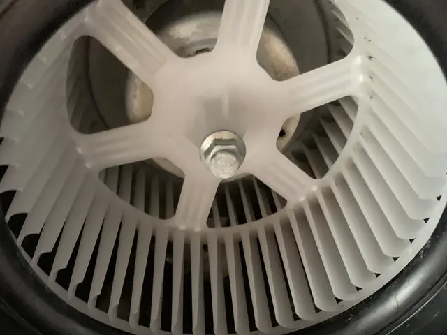 その汚れ、諦める前に一度ご相談ください。掃除の悩みに、真摯に向き合います。サービスの画像