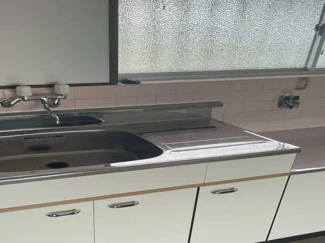 時間指定での対応可能です　経験富なスタッフが対応　安心の自社施工ですサービスの画像