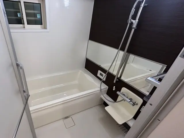 二人体制で丁寧・迅速！お客様のご都合に合わせて営業時間外も対応可能サービスの画像