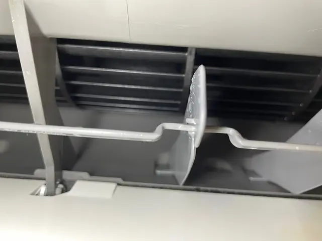 地域密着の安心店です。奥までブラッシングします！◇損害保険加入済◇すべて自社対応サービスの画像