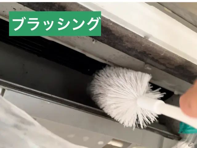 地域密着の安心店です。奥までブラッシングします！◇損害保険加入済◇すべて自社対応サービスの画像