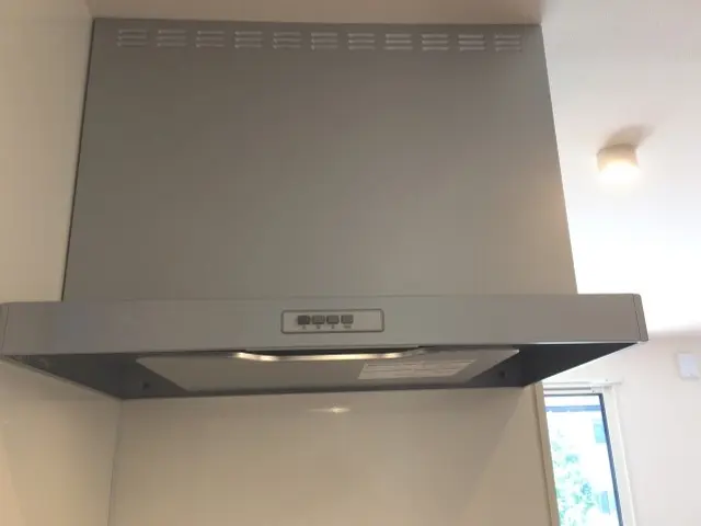 【岩手エリア】油汚れ専用強力洗剤使用！プロの技術で徹底的に油汚れを落とす。サービスの画像