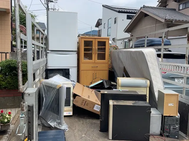 【女性スタッフ活躍中】作業にご不満の場合は無料で追加対応いたします！サービスの画像