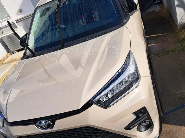 シャンプー手洗い洗車&簡易コーティング施工！コーティングの補修にも最適！サービスの画像