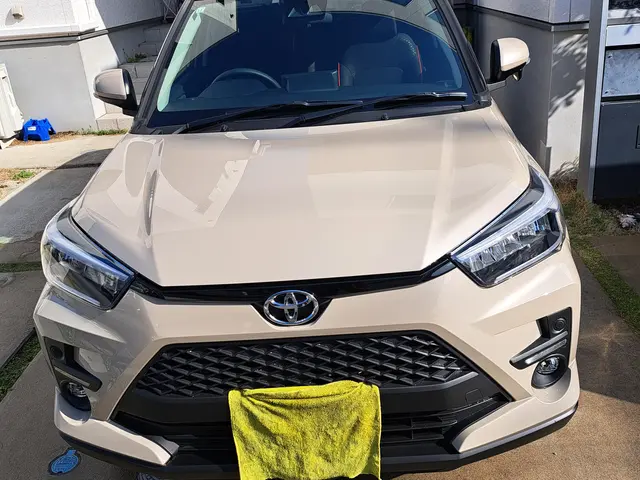 シャンプー手洗い洗車&簡易コーティング施工！コーティングの補修にも最適！サービスの画像