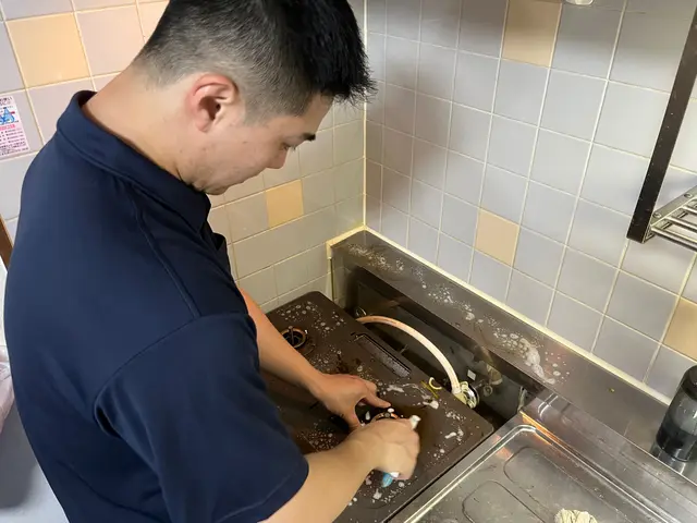 ★お正月にご依頼の方へ実施中★水回りお得な４点セット ３８,５００円！！！サービスの画像