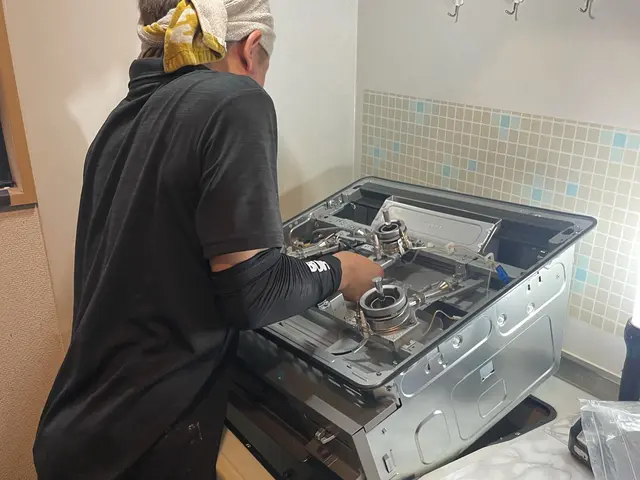 【業界経験10年】大手ガス会社登録店　処分費込　保有資格多数　知識豊富な施工サービスの画像