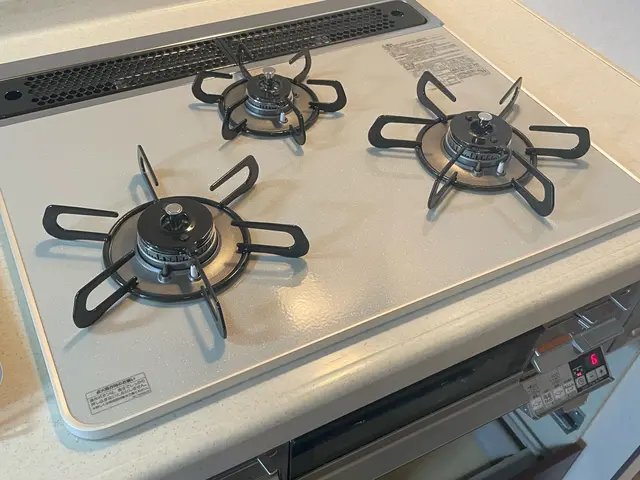 【業界経験10年】大手ガス会社登録店　処分費込　保有資格多数　知識豊富な施工サービスの画像