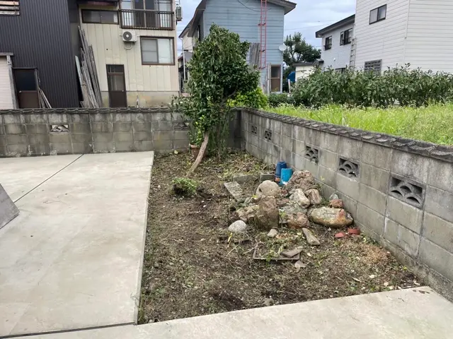 【安心低価格】お庭の草刈りはプロにお任せください！サービスの画像