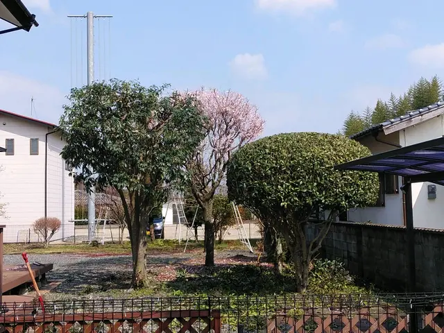 時間外対応　自分の物を大切にするようにお客様の立場になって仕事をさせてもらいますサービスの画像