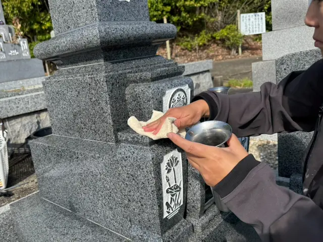 想いを届けるお墓参り代行・丁寧清掃付きサービスの画像