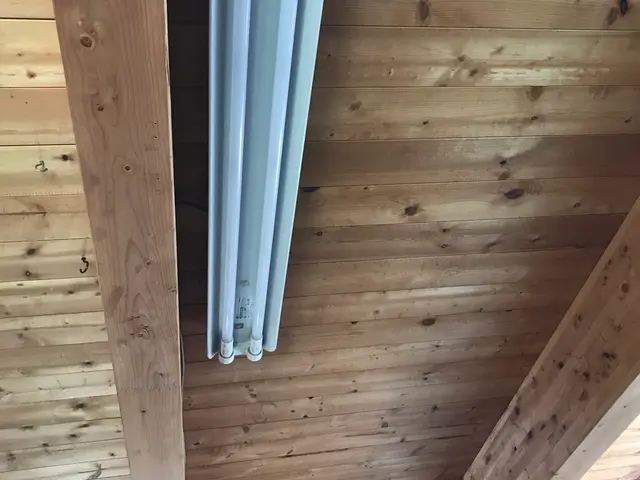 蛍光灯からLEDへ交換 / 照明器具の取替工事サービスの画像