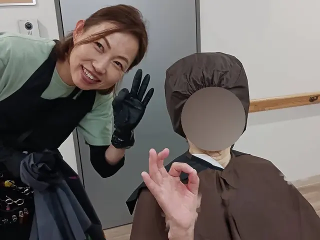 多数の訪問実績と福祉美容士資格で安心！営業時間外も対応可能、笑顔をお届けします！サービスの画像