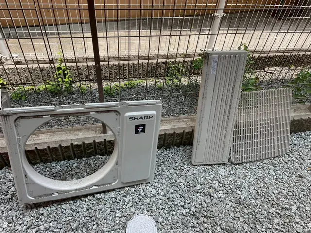 【保険加入済】乾燥する季節！埃や匂いが気になる方は一度ご相談ください。サービスの画像