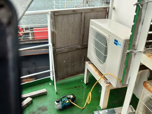 徳島県発～　エアコン取り付け工事　大手業務経験豊富サービスの画像