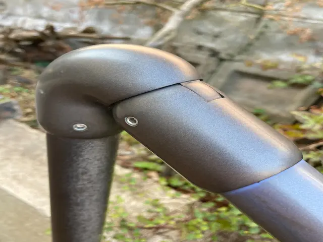 手すり交換はお任せください。安心の施工保証あります。サービスの画像