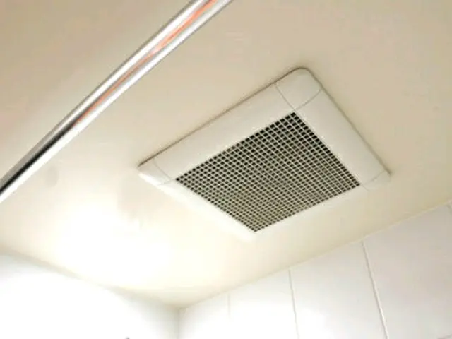 浴室換気扇を交換致しますサービスの画像