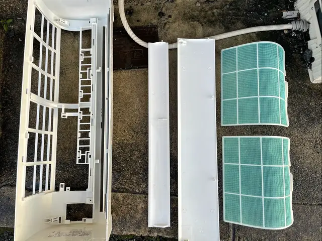 真心対応★自然由来天然やさしいエコ洗剤使用★お子様ペットに★オススメ抗菌コート！サービスの画像