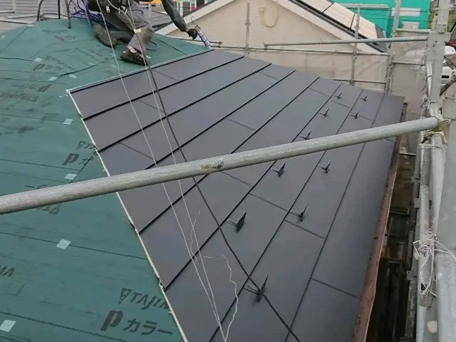 屋根カバー工法葺き替えサービスの画像