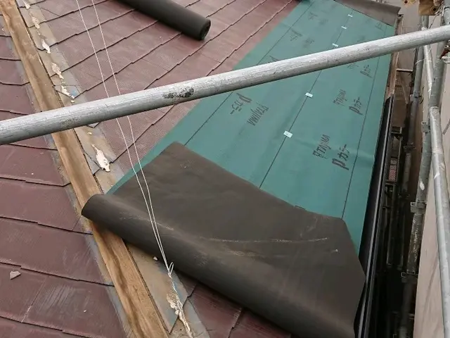 屋根カバー工法葺き替えサービスの画像