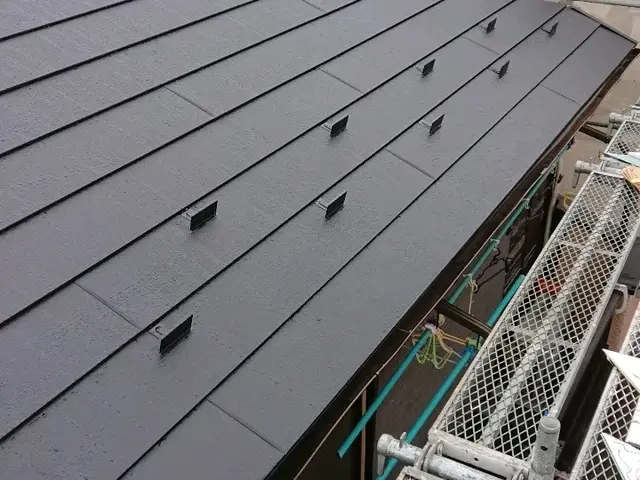 屋根カバー工法葺き替えサービスの画像