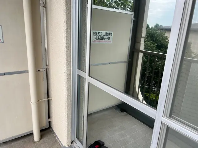 登録キャンペーンでエアコン代節約の遮熱フィルム込みの金額表示で施工します。サービスの画像