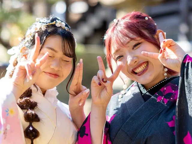 出張撮影・カメラマン / 家族・成人式・卒業式・入学式サービスの画像