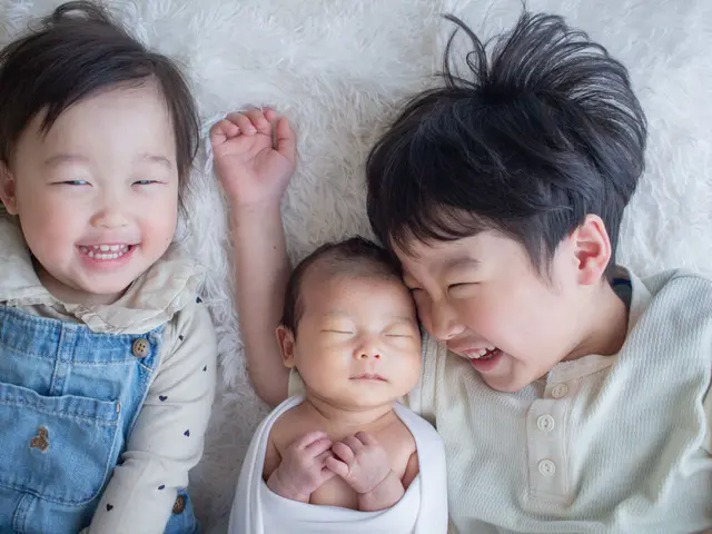 年間100件以上の実績で安心のニューボーンフォト専門サービス